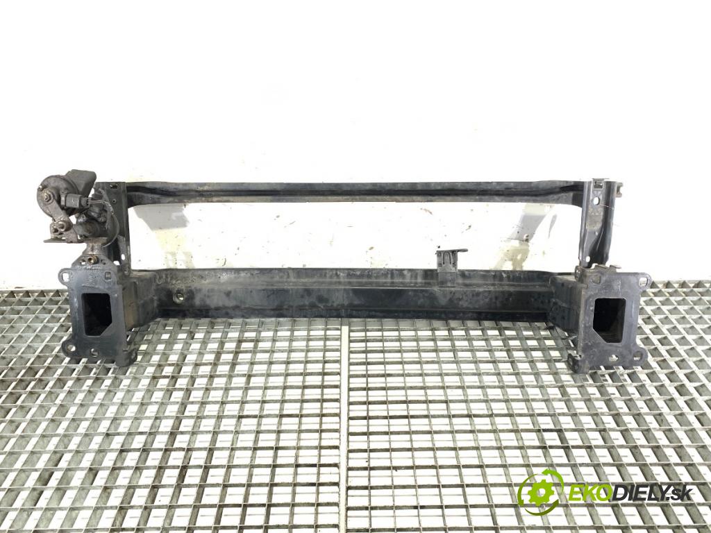 VW UP! liftback 2012 55 kW 1.0 999 výztuha nárazníka přední část  (Výztuhy přední)