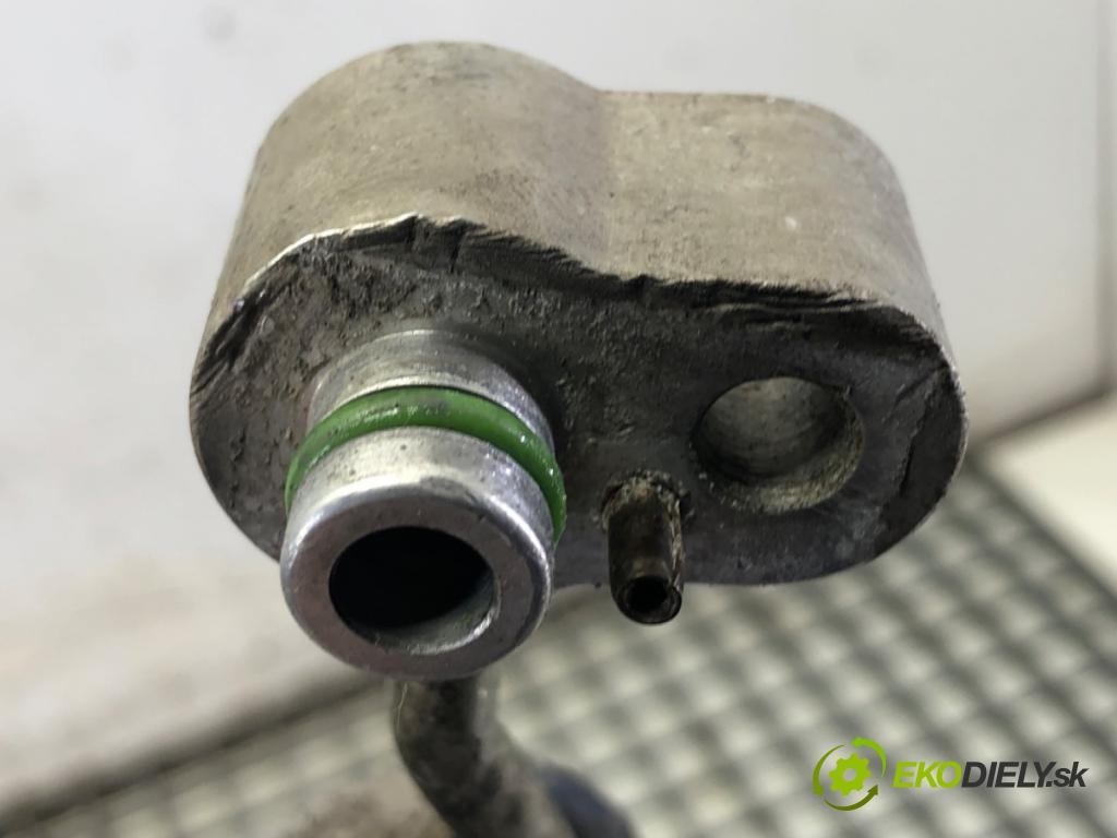 VW UP! liftback 2012 55 kW 1.0 999 rúrka klimatizácie  (Rúrka klimatizácie)