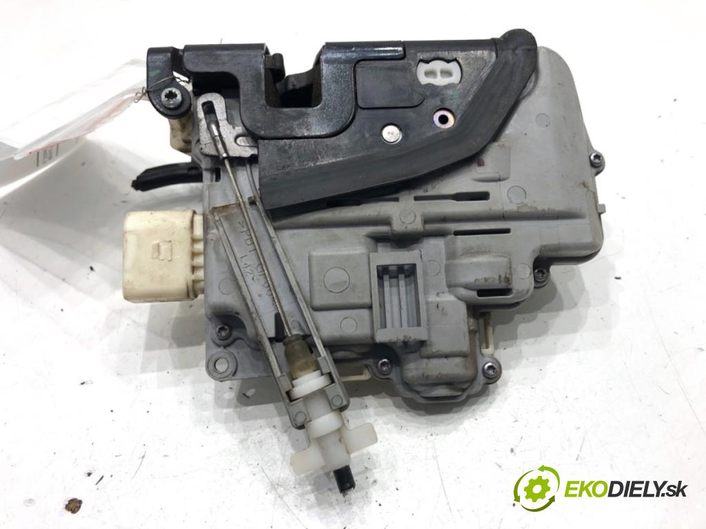 SKODA SUPERB II liftback 2008 125 kW 2.0 TDI 1968 zámok dveře levý přední část 3C1837015A