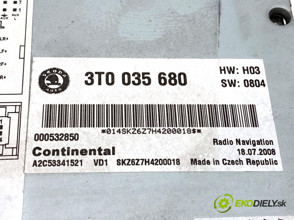 SKODA SUPERB II liftback 2008 125 kW 2.0 TDI 1968 RADIO 3T0035680 (Audio zariadenie)