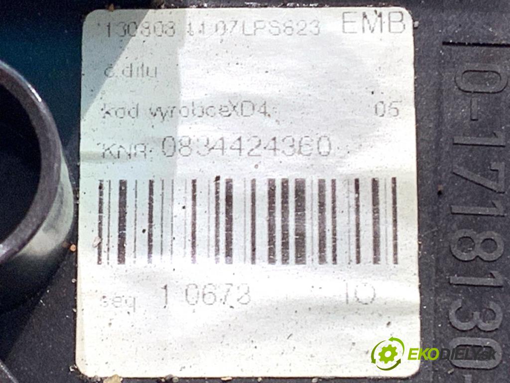 SKODA SUPERB II liftback 2008 125 kW 2.0 TDI 1968 skříňka poistková 1K0937125A (Pojistkové skříňky)