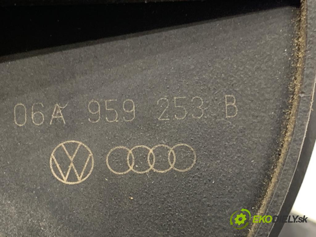 VW GOLF IV liftback 1999 74 kW 1.6 1595 pumpa vzduchu sekundárního 06A959253B (Ostatní)