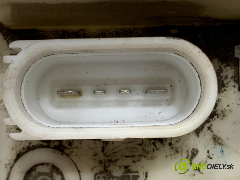 VW GOLF IV liftback 1999 74 kW 1.6 1595 pumpa paliva 1J0919051H