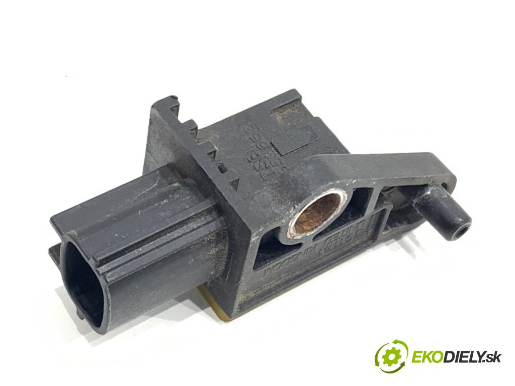 SKODA SUPERB II liftback 2008 125 kW 2.0 TDI 1968 Snímač nárazu  (Snímač nárazu)