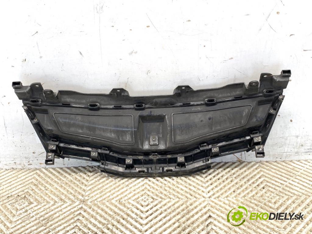 HONDA CIVIC VIII liftback 2011 73 kW 1.4 (FK1, FN4) 1339 mřížka maska 71122-SMT-ET (Mřížky (masky) chladičů)