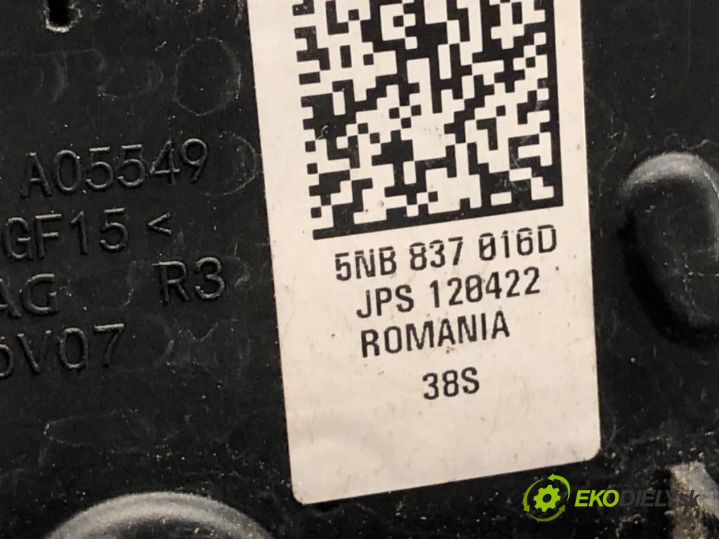 VW PASSAT B8 Kombi 2022 110 kW 1.5 TSI 1495 zámok dveře pravý přední část 5NB837016D