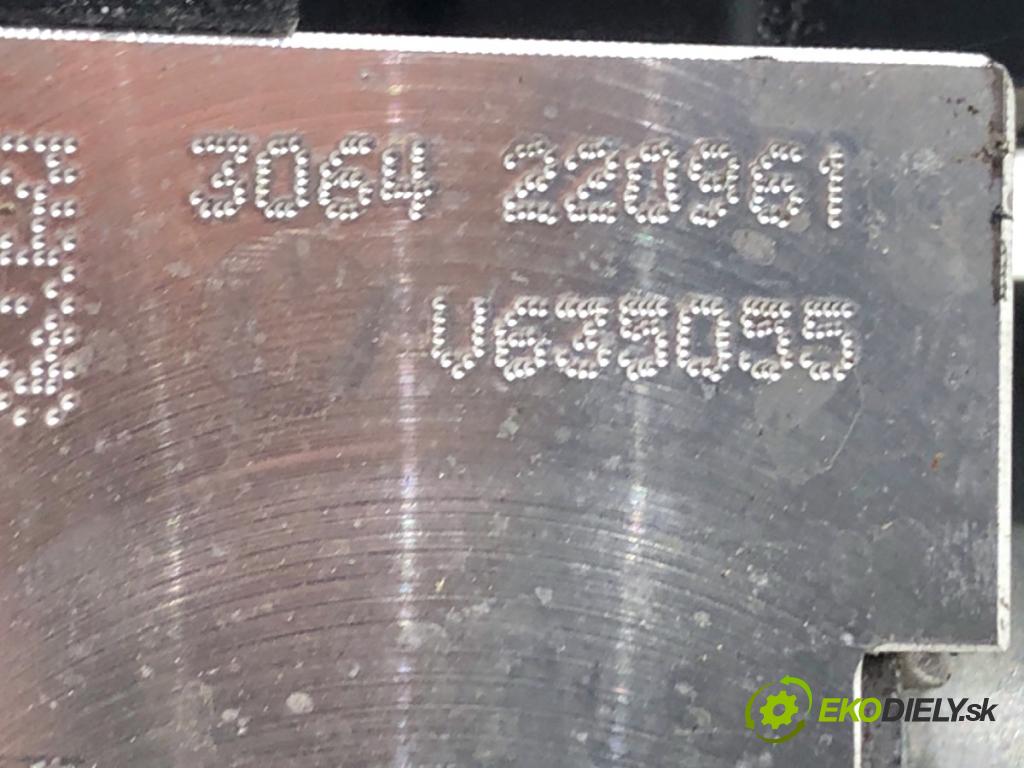 VW PASSAT B8 Kombi 2022 110 kW 1.5 TSI 1495 Pumpa ABS 5Q0614517GD (Pumpa ABS)