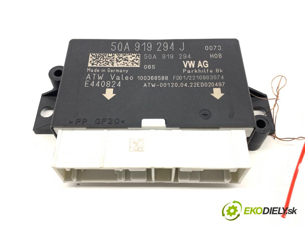 VW PASSAT B8 Kombi 2022 110 kW 1.5 TSI 1495 Modul PDC 5QA919294J (Riadiaca jednotka ostatné)