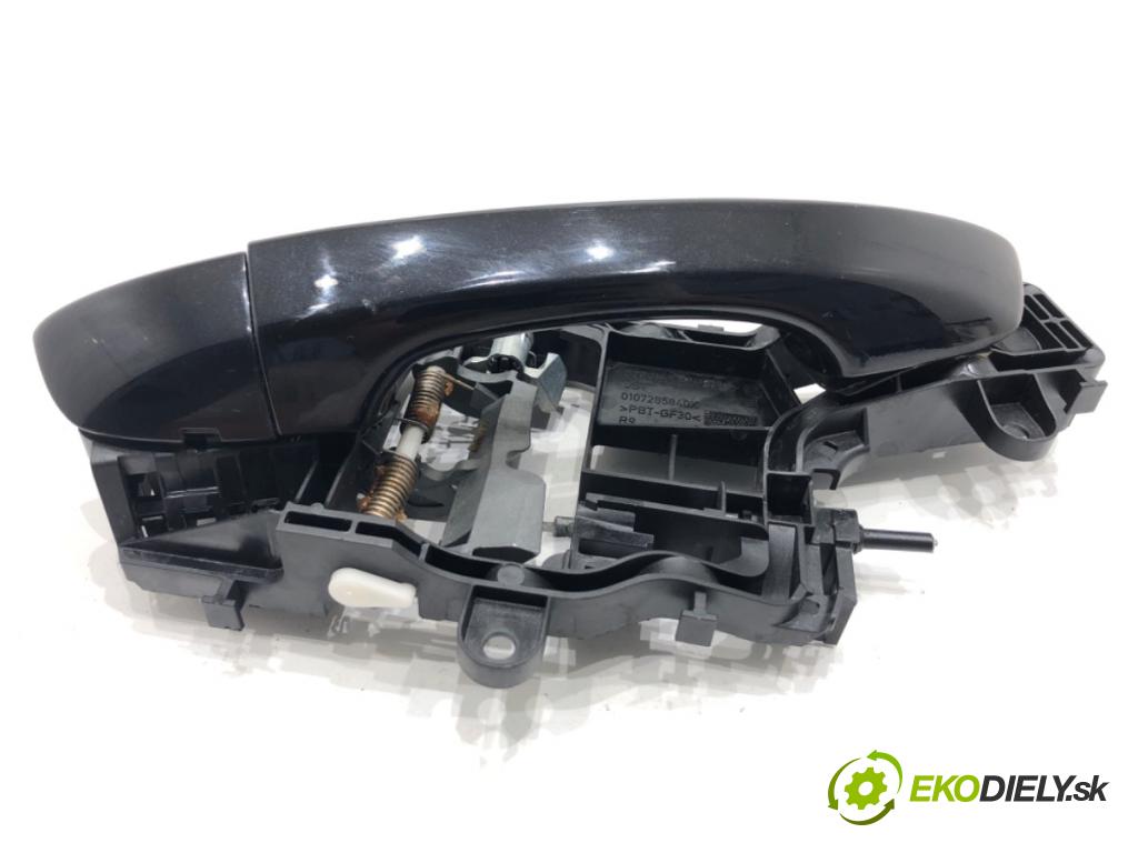 VW PASSAT B8 Kombi 2022 110 kW 1.5 TSI 1495 Kľučka vonkajšia pravy zad 