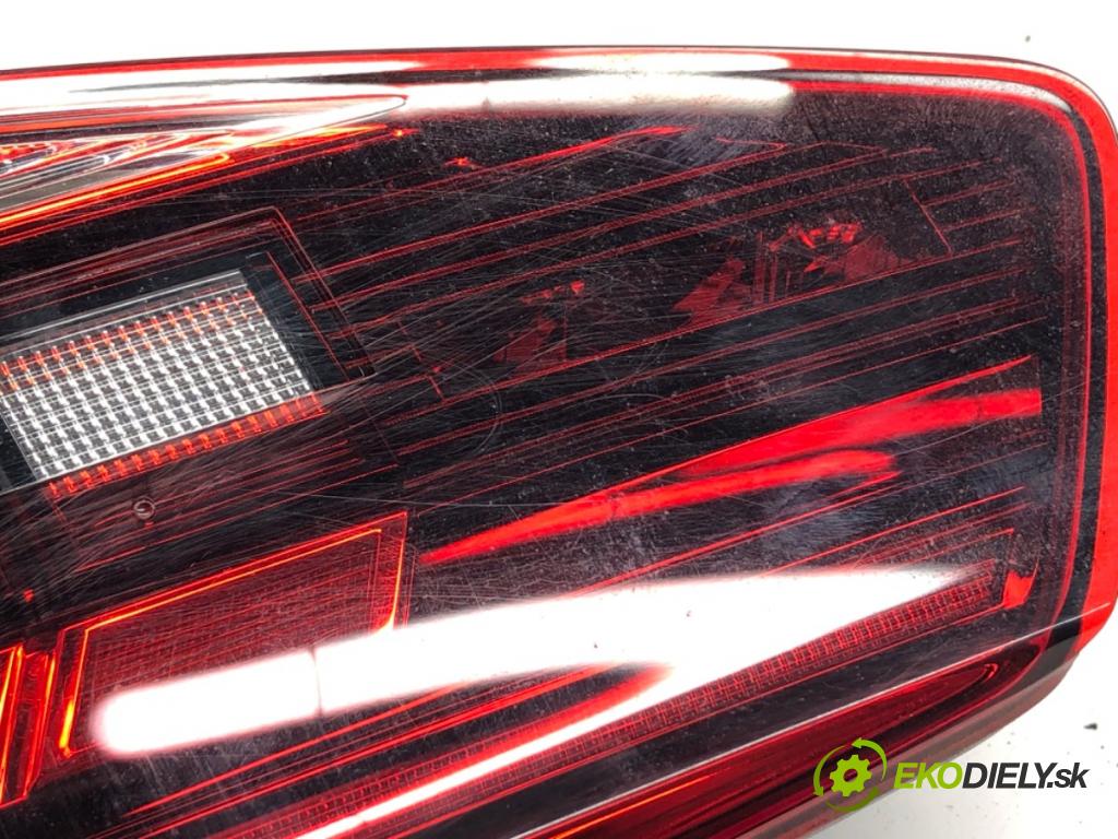 VW PASSAT B8 Kombi 2022 110 kW 1.5 TSI 1495 světlo zadní část pravá vnitřní 3G9945094K (Ostatné)