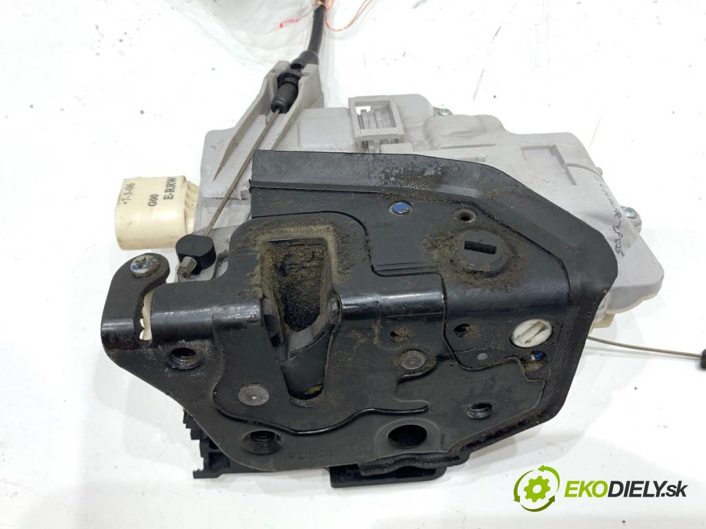 SEAT ALTEA nadwozie wielkoprzestrzenne (MPV) 2007 75 kW 1.6 LPG 1595 zámok dveře pravý zadní část