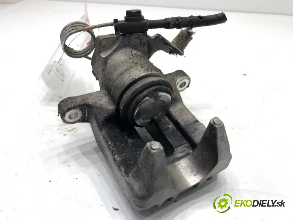 VW PASSAT B5 FL Kombi 2001 110 kW 1.8 T 20V 1781 Brzdič strmeň ľavy zad