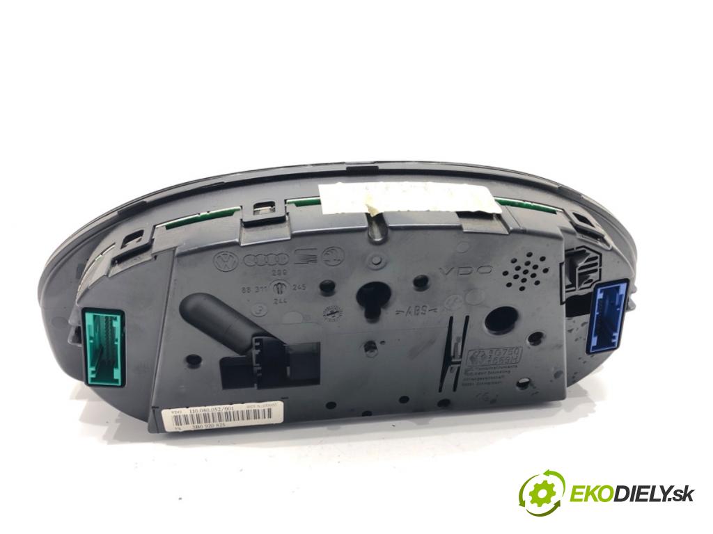 VW PASSAT B5 FL Kombi 2001 110 kW 1.8 T 20V 1781 Prístrojovka 3B0920825 (Prístrojová doska)