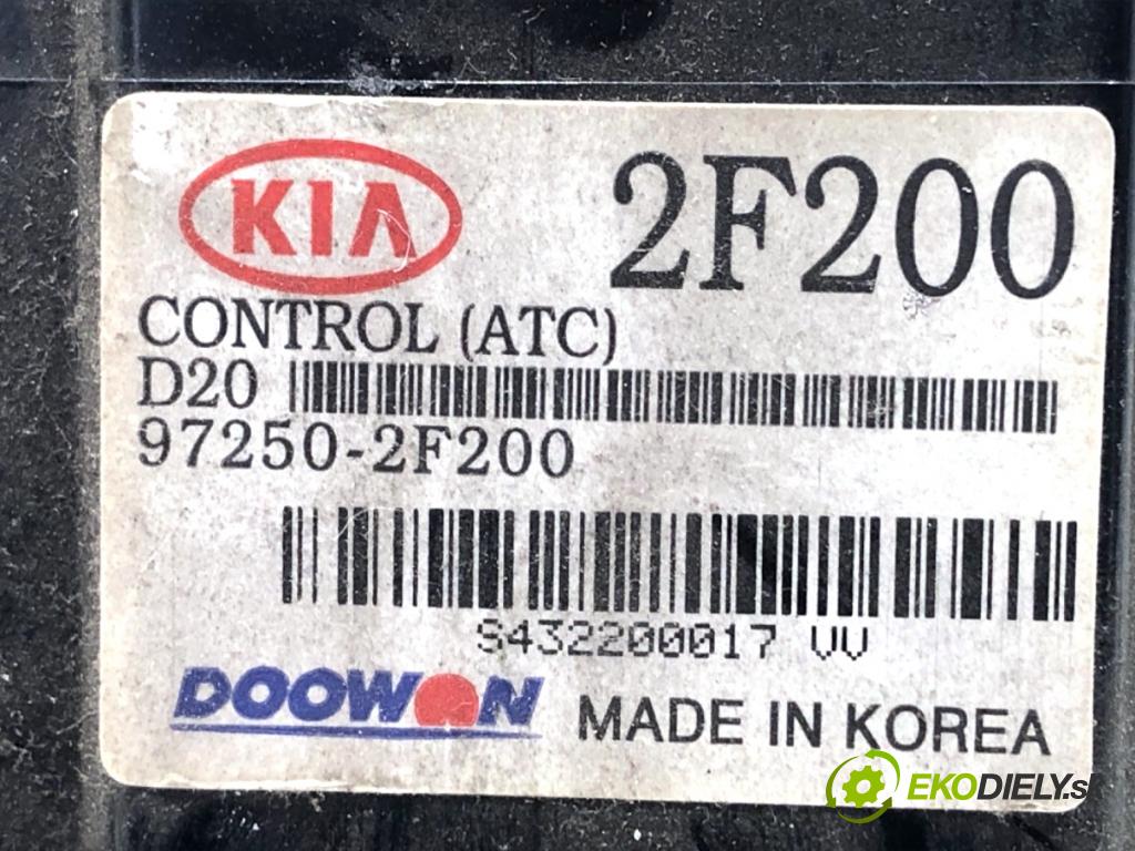KIA CERATO I sedan 2004 77 kW 1.6 1599 Panel ovládania kúrenia 97250-2F200 (Prepínacie páčky pod volantom)