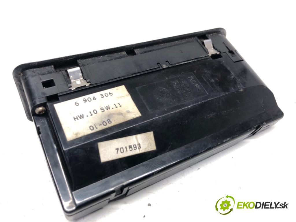 BMW E39 sedan 2001 142 kW 530 d 2926 Prepínač okien 6904306 (Prepínacie páčky pod volantom)