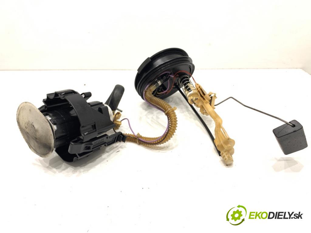 BMW E39 sedan 2001 142 kW 530 d 2926 pumpa paliva