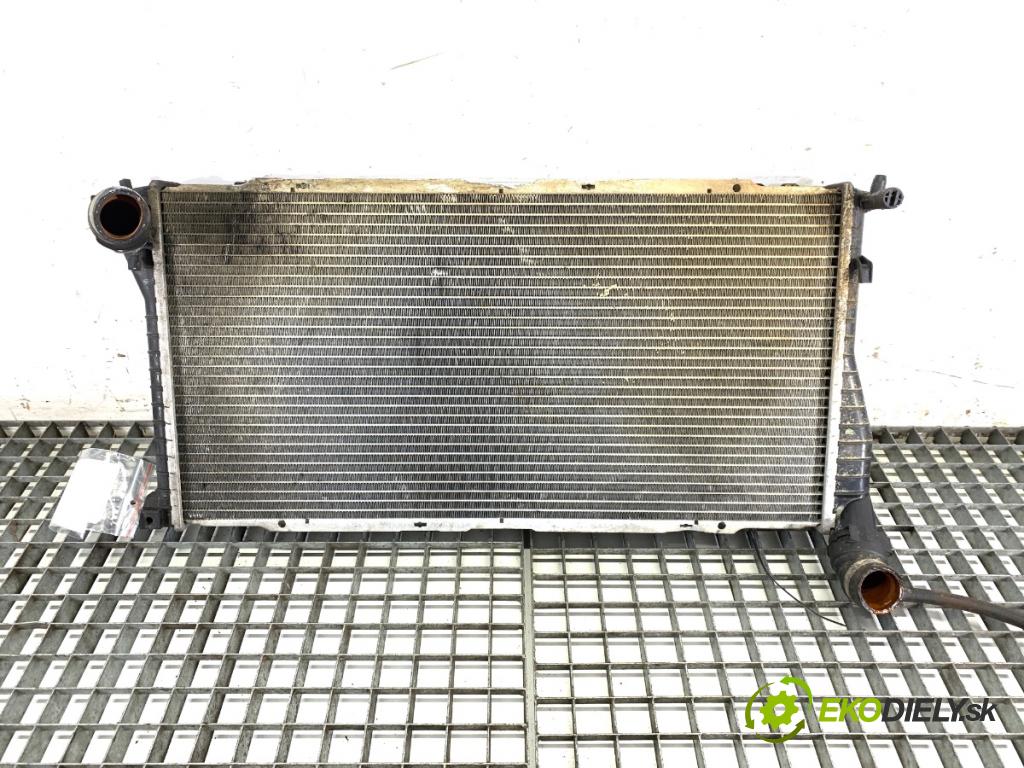 BMW E39 sedan 2001 142 kW 530 d 2926 chladič vody  (Chladiče vody)