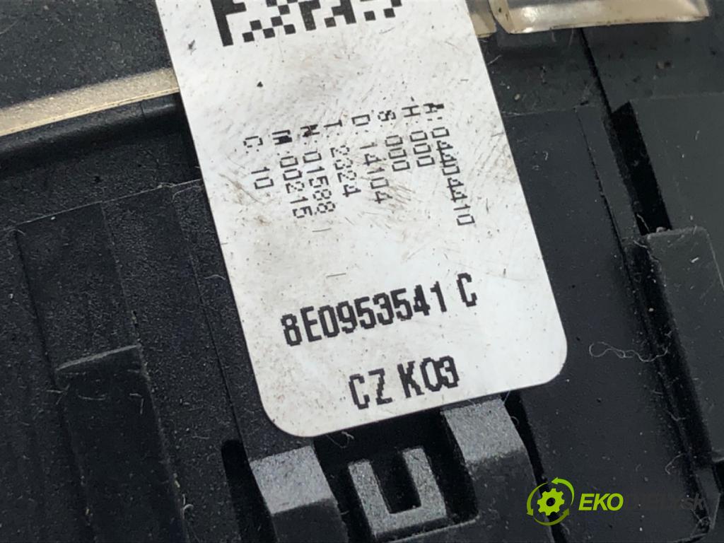 AUDI A4 B6 sedan 2001 96 kW 2.0 1984 Krúžok, slimák airbag 8E0953541C (Airbag)