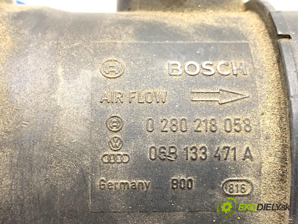 AUDI A4 B6 sedan 2001 96 kW 2.0 1984 váha vzduchu 06B133471A (Váhy vzduchu)