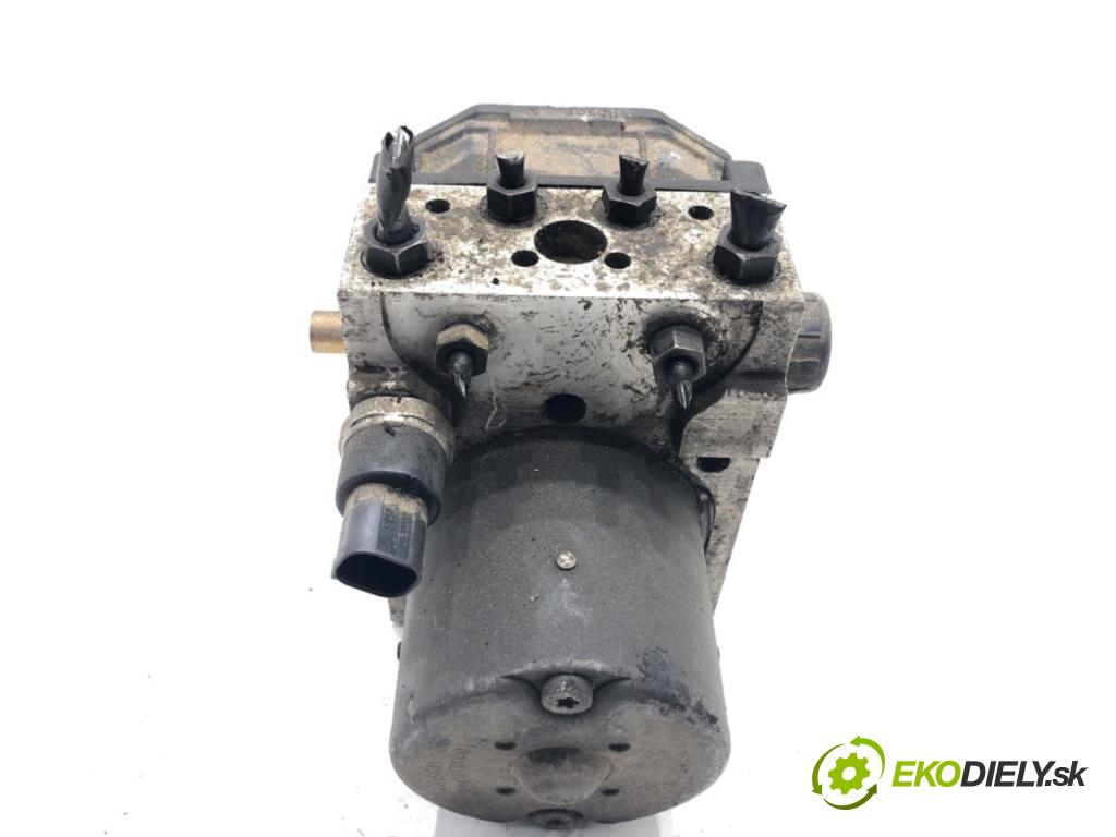 AUDI A4 B6 sedan 2001 96 kW 2.0 1984 pumpa ABS 0265950011 (Pumpy brzdové)