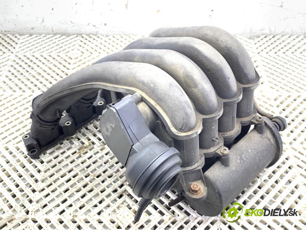 AUDI A4 B6 sedan 2001 96 kW 2.0 1984 Potrubie sacie, sanie 06B133210AJ (Sacie potrubie)