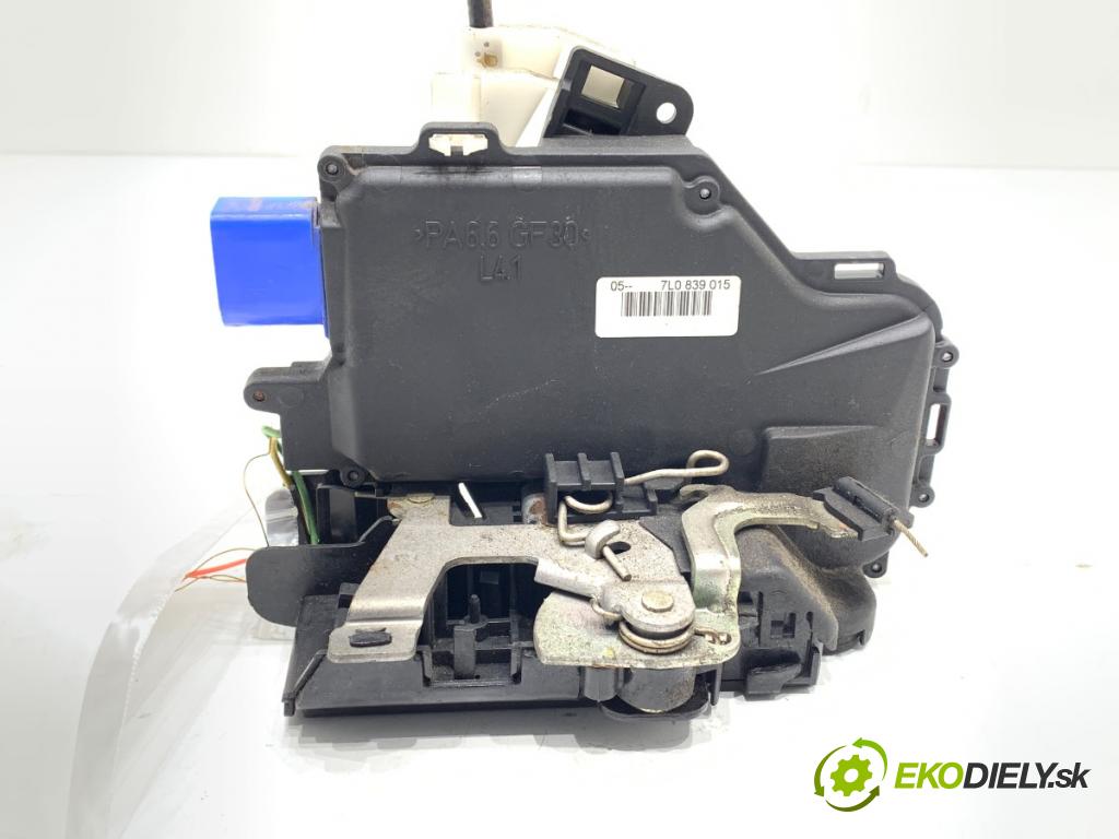 VW GOLF V liftback 2004 77 kW 1.9 TDI 1896 zámok dveře levý zadní část 7L0839015