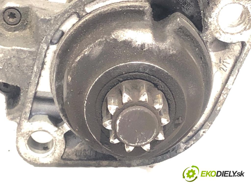 VW GOLF V liftback 2004 77 kW 1.9 TDI 1896 Štartér 02Z911023FX (Štartér)