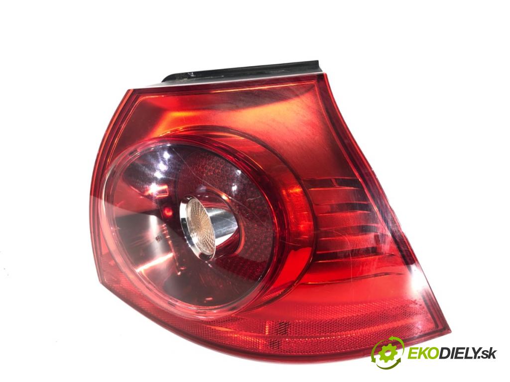 VW GOLF V liftback 2004 77 kW 1.9 TDI 1896 světlo pravý zadní část 1K6945096E