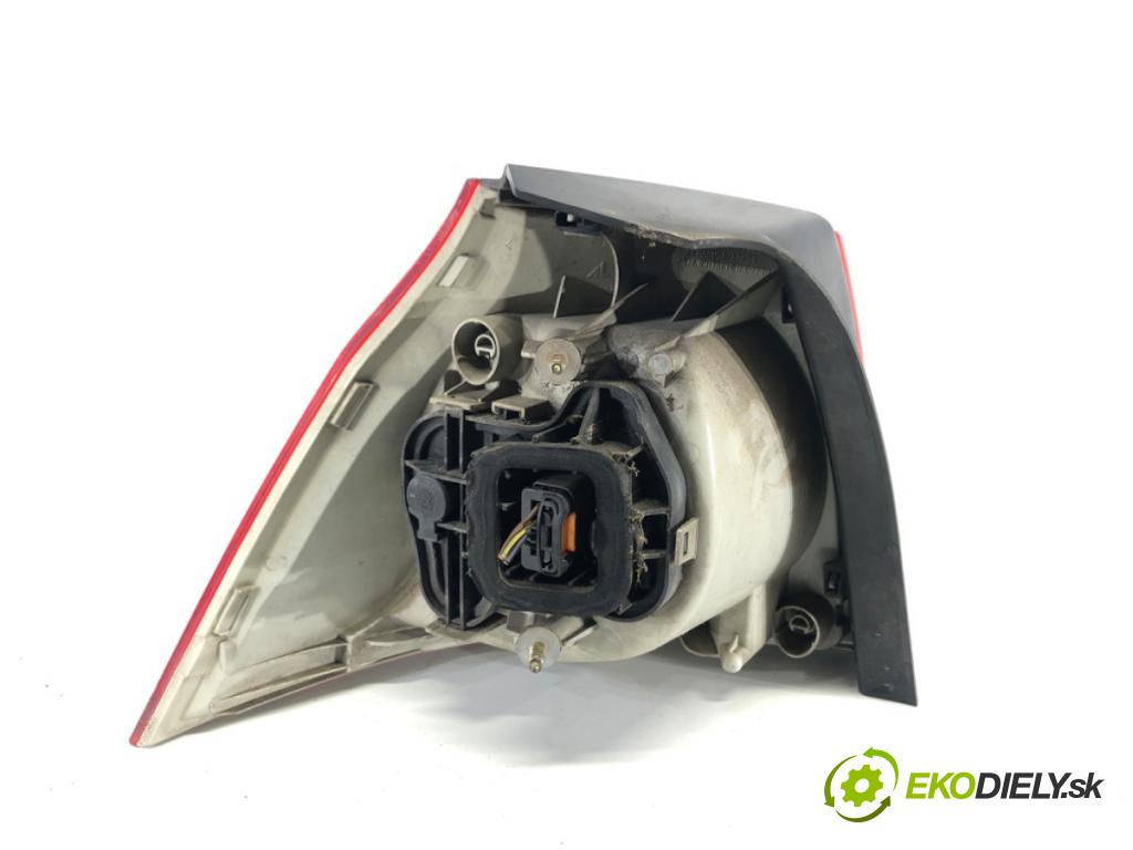VW GOLF V liftback 2004 77 kW 1.9 TDI 1896 světlo pravý zadní část 1K6945096E