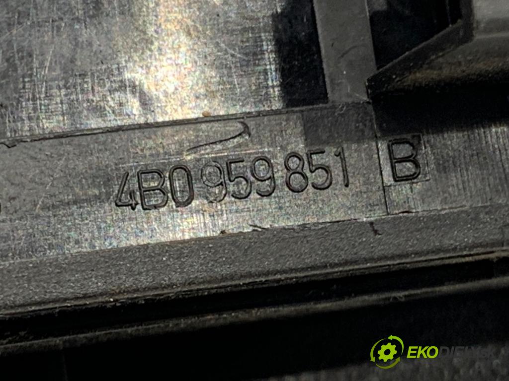 AUDI A6 C5 sedan 1998 142 kW 2.8 2771 Prepínač okien 4B0959851B (Prepínacie páčky pod volantom)