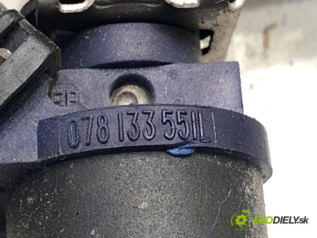 AUDI A6 C5 sedan 1998 142 kW 2.8 2771 Lišta vstrekovacia 078133551L (Vstrekovacia lišta)