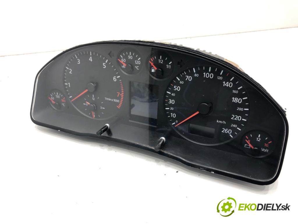 AUDI A6 C5 sedan 1998 142 kW 2.8 2771 prístrojovka 4B0919880H (Přístrojové desky, displeje)