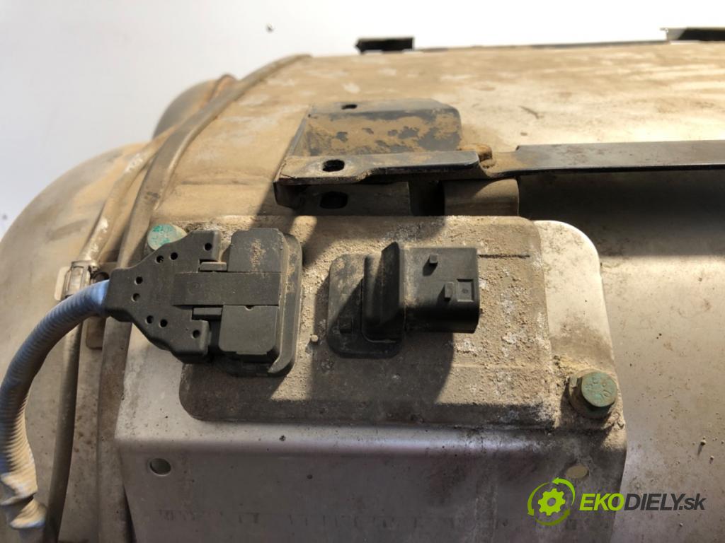 MAN TGX I Pojazd komunalny 2016 324 kW 18.440 324 kW [441 KM] olej napędowy 2012 - 2022 12419 katalyzátor 81151036125