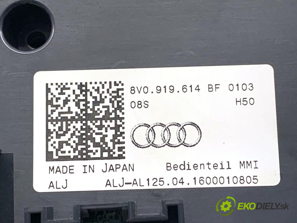 AUDI A3 8V sedan 2017 162 kW 2.0 TFSI quattro 1984 Panel ovládania radia 8V0919614BF (Prepínacie páčky pod volantom)