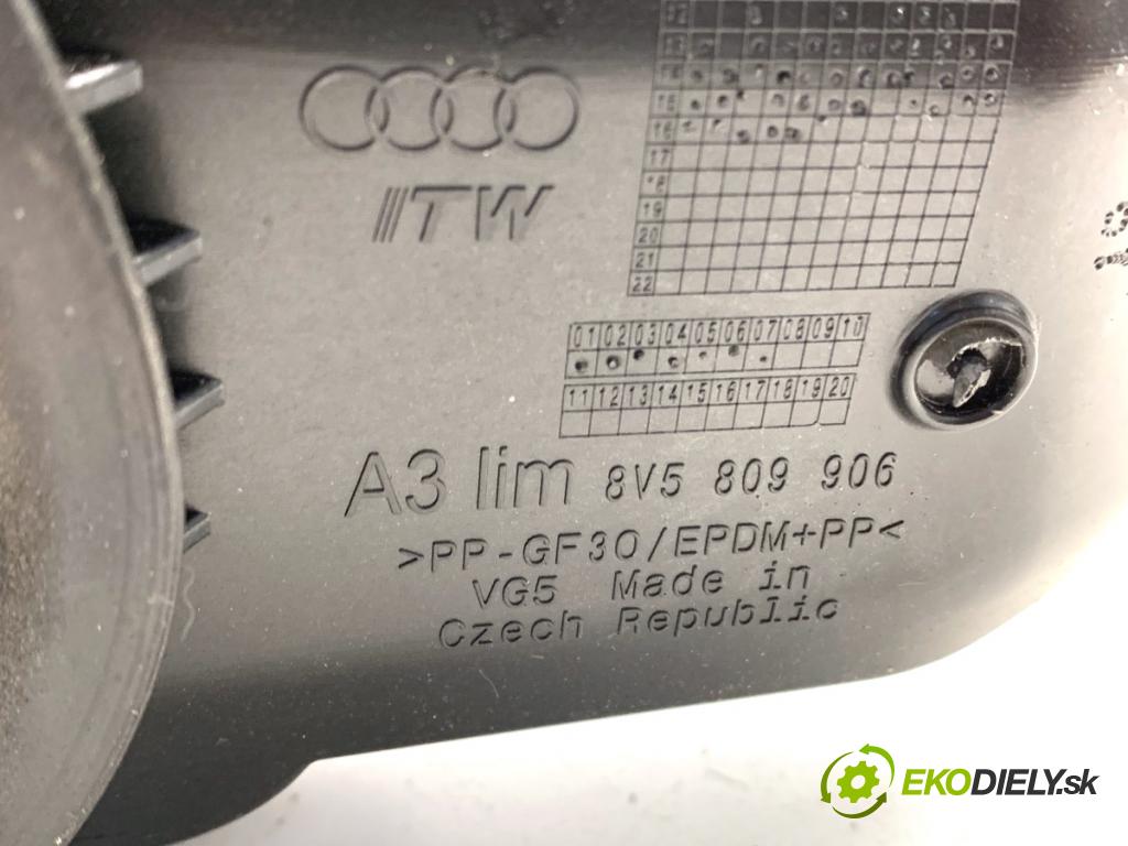 AUDI A3 8V sedan 2017 162 kW 2.0 TFSI quattro 1984 Dvierka nádrže paliva  (Kľučka dverí ostatné)