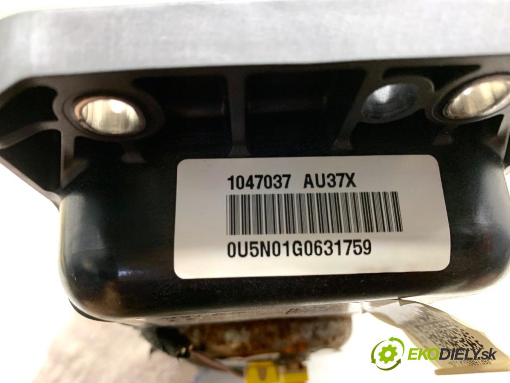 AUDI A3 8V sedan 2017 162 kW 2.0 TFSI quattro 1984 AirBag spolujazdca 8V0880204F (Airbag)
