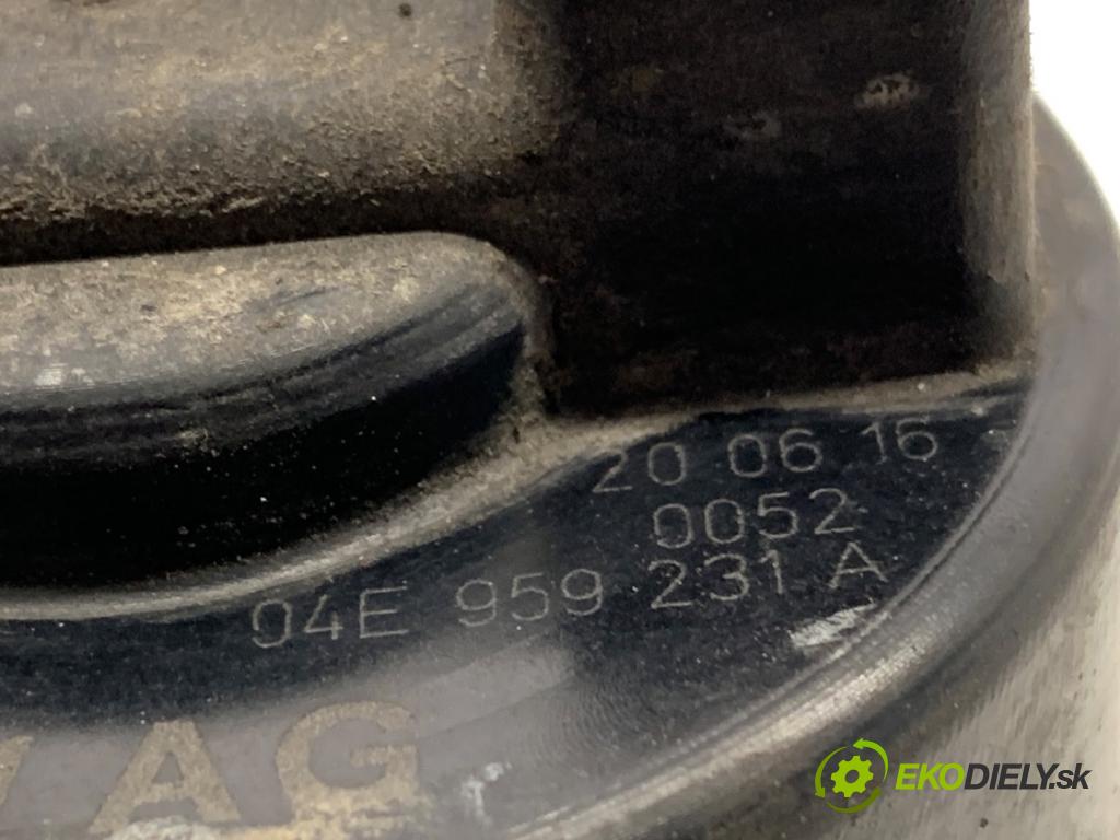 AUDI A3 8V sedan 2017 162 kW 2.0 TFSI quattro 1984 Pumpa vzduchu sekundárneho 04E959231A (Ohrievanie, ventilácia ostatné)