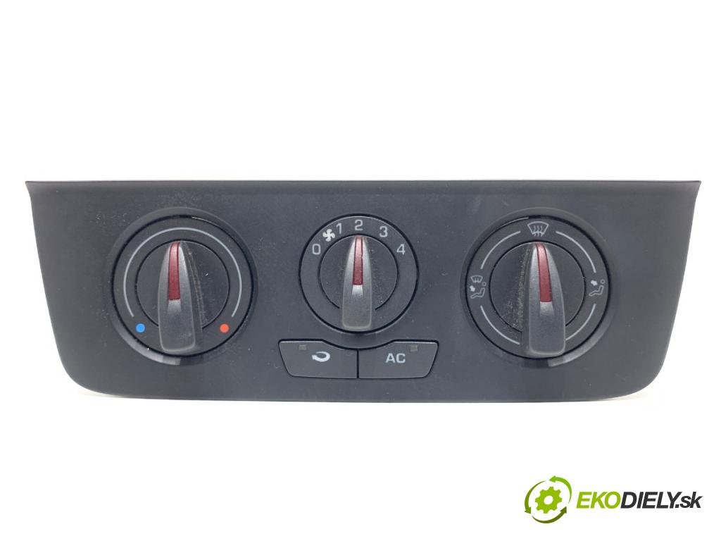 SEAT IBIZA IV liftback 2010 51 kW 1.2 1198 Panel ovládaní topení 6J0820045 (Ovládaní topení a přepínače)