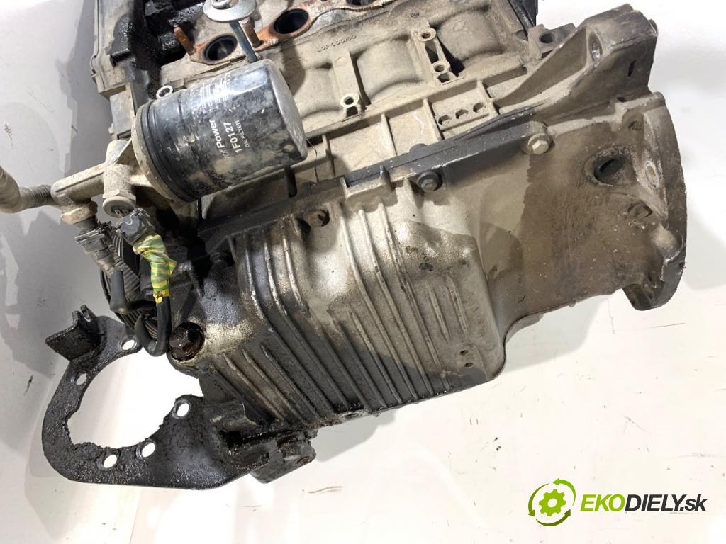 LAND ROVER FREELANDER I samochód terenowy zamknięty 2001 88 kW 1.8 i 16V 4x4 1796 Motor 18K4F (Motor)