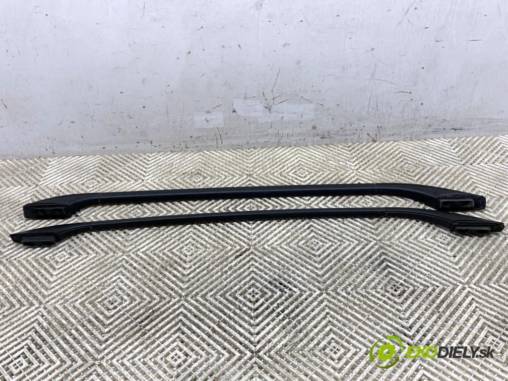 LAND ROVER FREELANDER I samochód terenowy zamknięty 2001 88 kW 1.8 i 16V 4x4 1796 zábradlí: STŘECHA CAJ100082