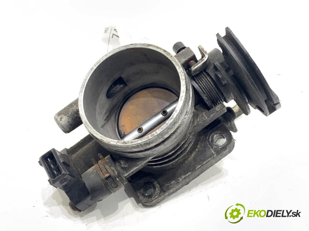 LAND ROVER FREELANDER I samochód terenowy zamknięty 2001 88 kW 1.8 i 16V 4x4 1796 Škrtiaca klapka  (Škrtiaca klapka)