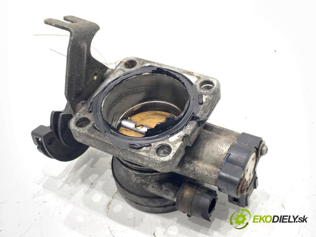 LAND ROVER FREELANDER I samochód terenowy zamknięty 2001 88 kW 1.8 i 16V 4x4 1796 Škrtiaca klapka  (Škrtiaca klapka)