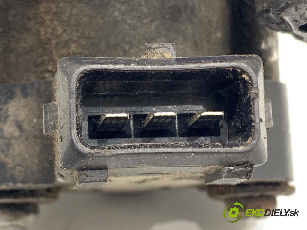 LAND ROVER FREELANDER I samochód terenowy zamknięty 2001 88 kW 1.8 i 16V 4x4 1796 Škrtiaca klapka  (Škrtiaca klapka)