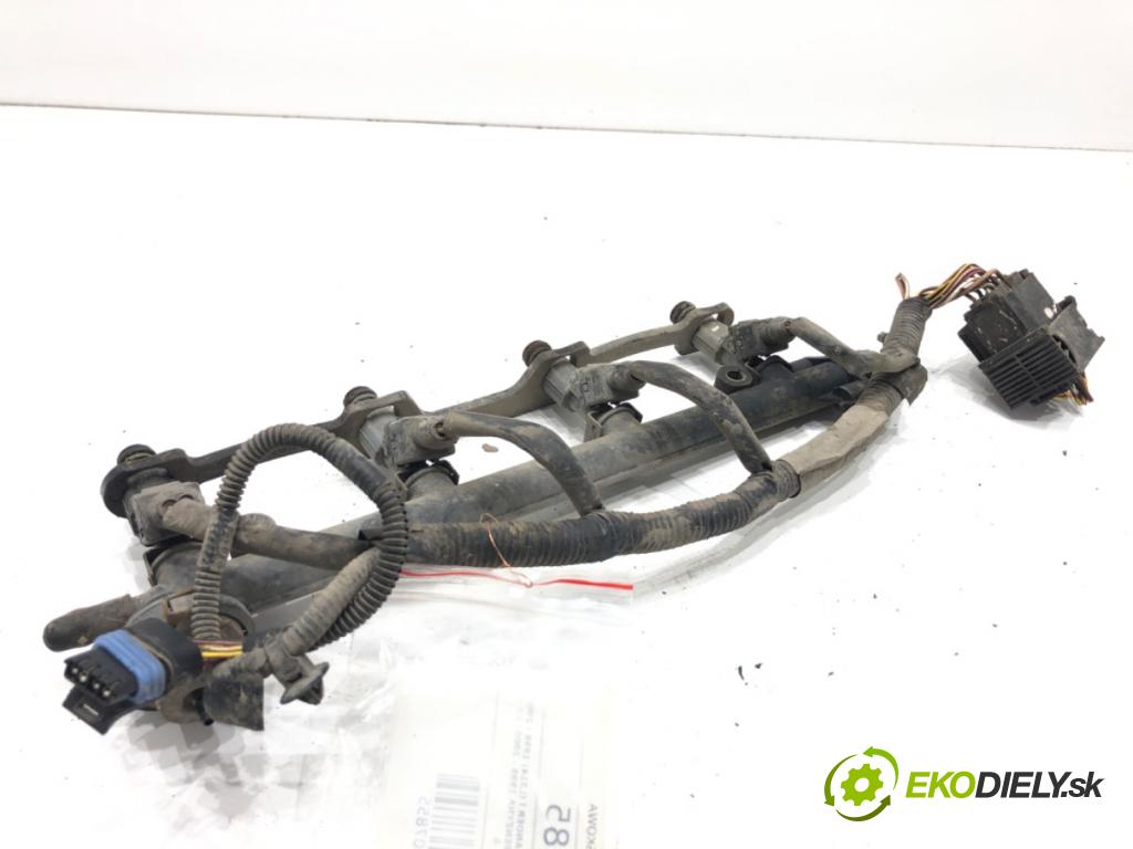 LAND ROVER FREELANDER I samochód terenowy zamknięty 2001 88 kW 1.8 i 16V 4x4 1796 Lišta vstrekovacia 0280155885 (Vstrekovacia lišta)