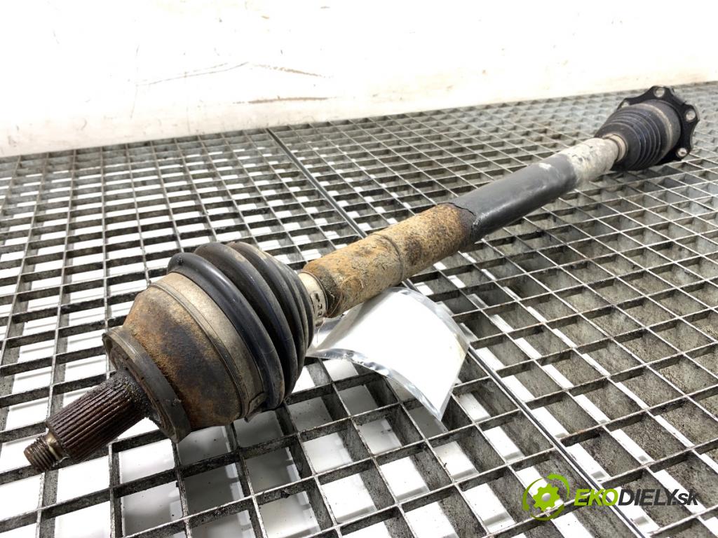 VW POLO IV 9N liftback 2006 51 kW 1.4 TDI 1422 Poloos pravy predný