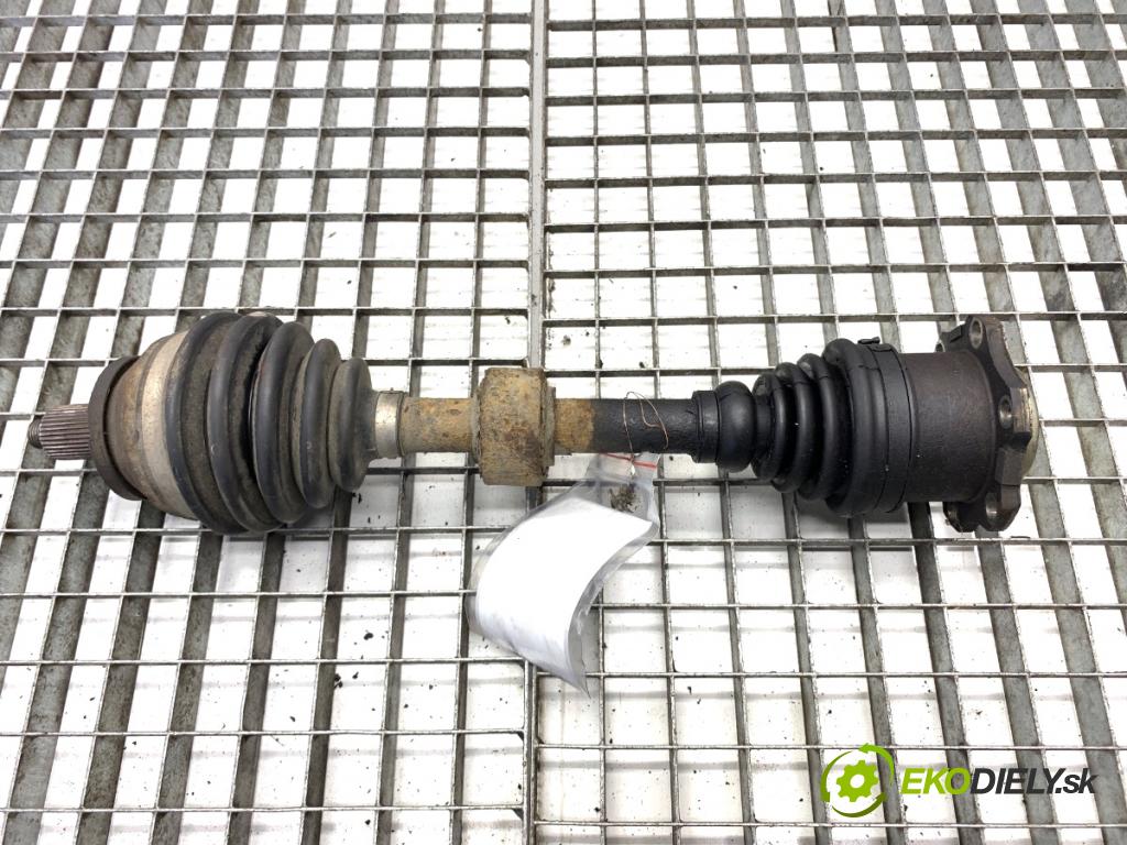 VW POLO IV 9N liftback 2006 51 kW 1.4 TDI 1422 poloos levý přední část 