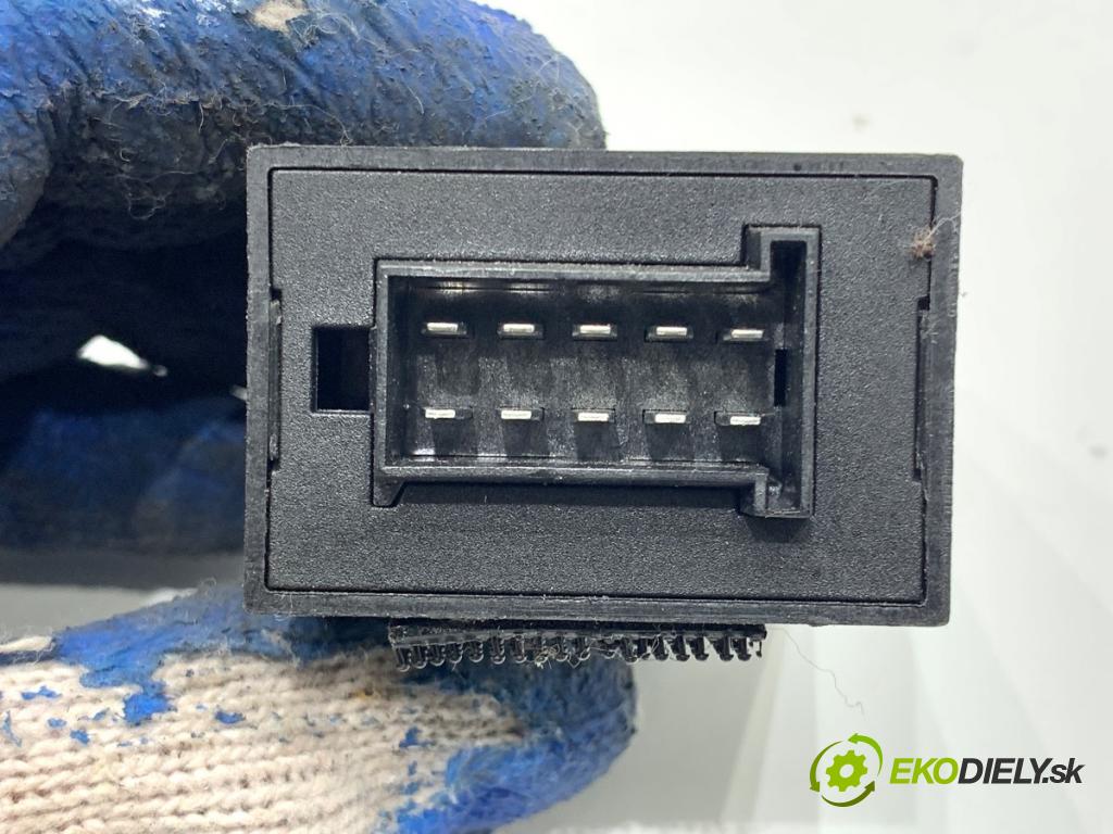 DACIA LODGY nadwozie wielkoprzestrzenne (MPV) 2016 75 kW 1.6 SCe 100 1598 Modul ťažného oka 52400006C (Riadiaca jednotka ostatné)