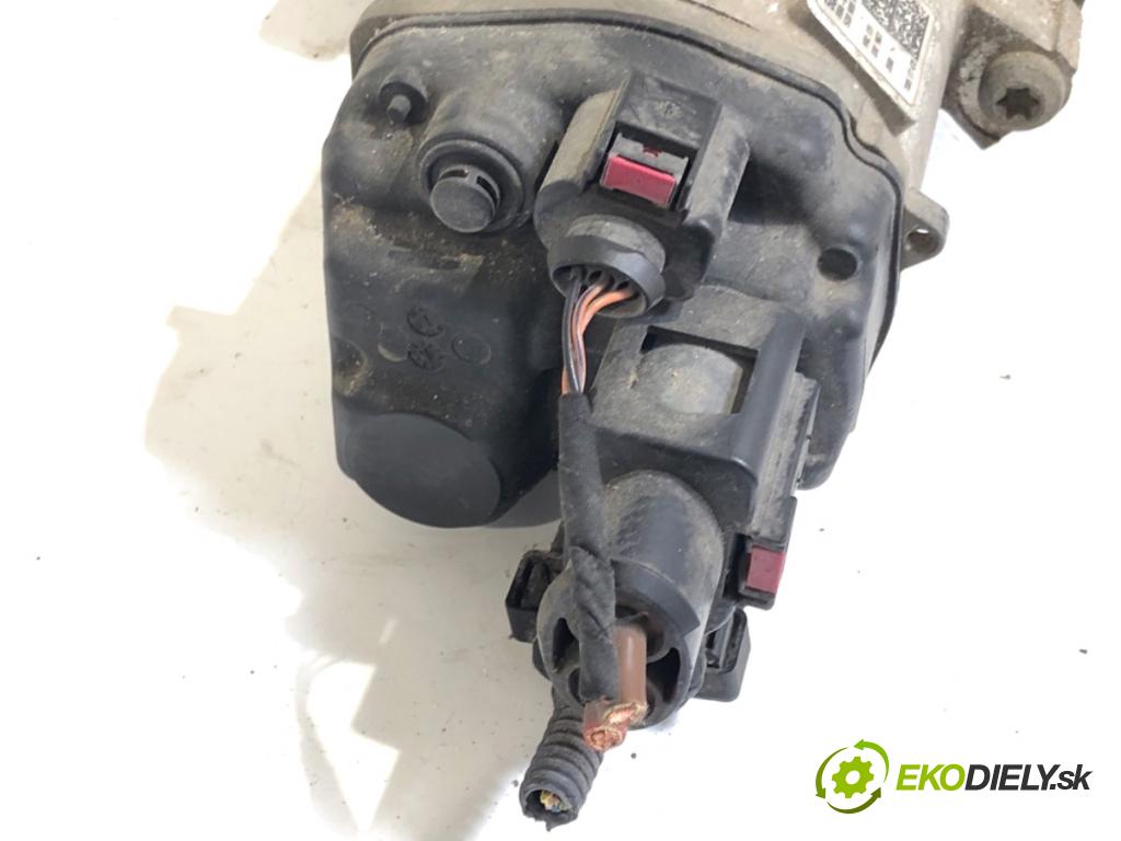 AUDI A3 8V sedan 2017 162 kW 2.0 TFSI quattro 1984 Motor servočerpadlo 5Q0909144T