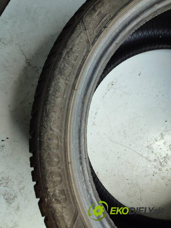 --- --- PNEUMATIKY: PARA: 18 zima 245/40