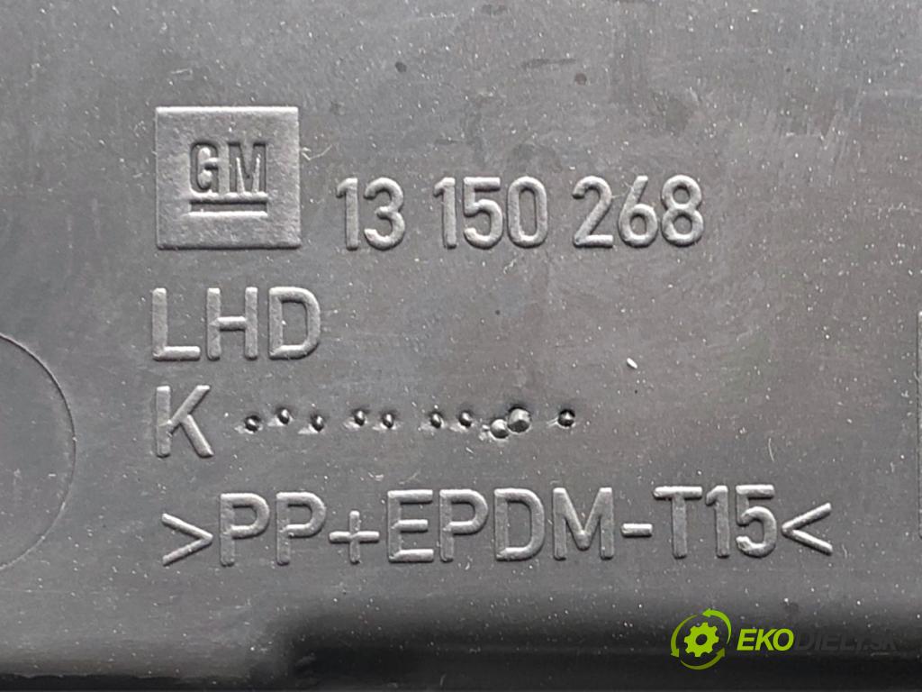 OPEL ZAFIRA B Nadwozie pełne/minivan 2006 110 kW 1.9 CDTI VAN (M75) 1910 Priehradka, kastlík spolujazdca (Priehradka (kastlík))